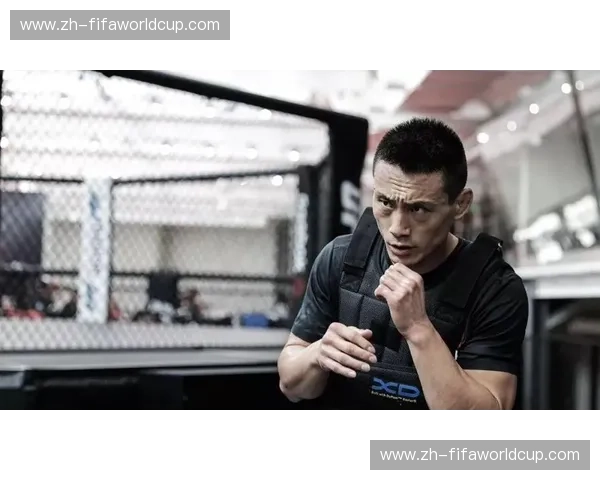 英雄的谢幕与草根的狂欢：重回那个令全中国拳迷心碎却又肃然起敬的上海之夜